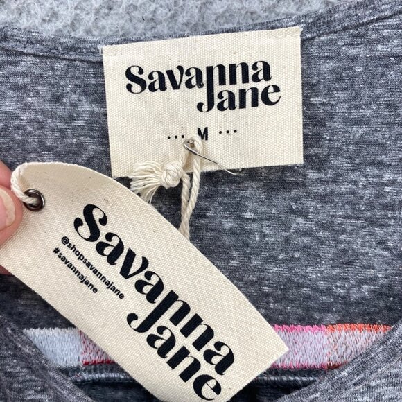 Savanna Jane Top Womens Medium Sweet Aspirations Gray Long Sleeve Embroidery NWT - Picture 5 of 9